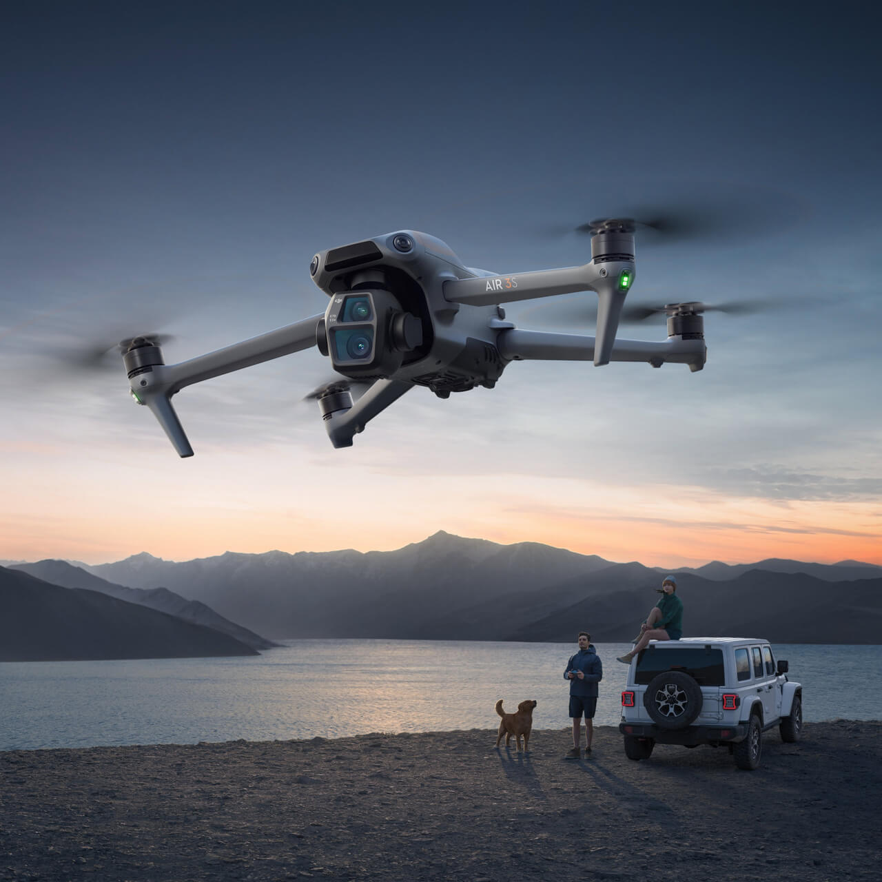DJI Air 3S Fly More Combo (DJI RC 2) - Imagen 2