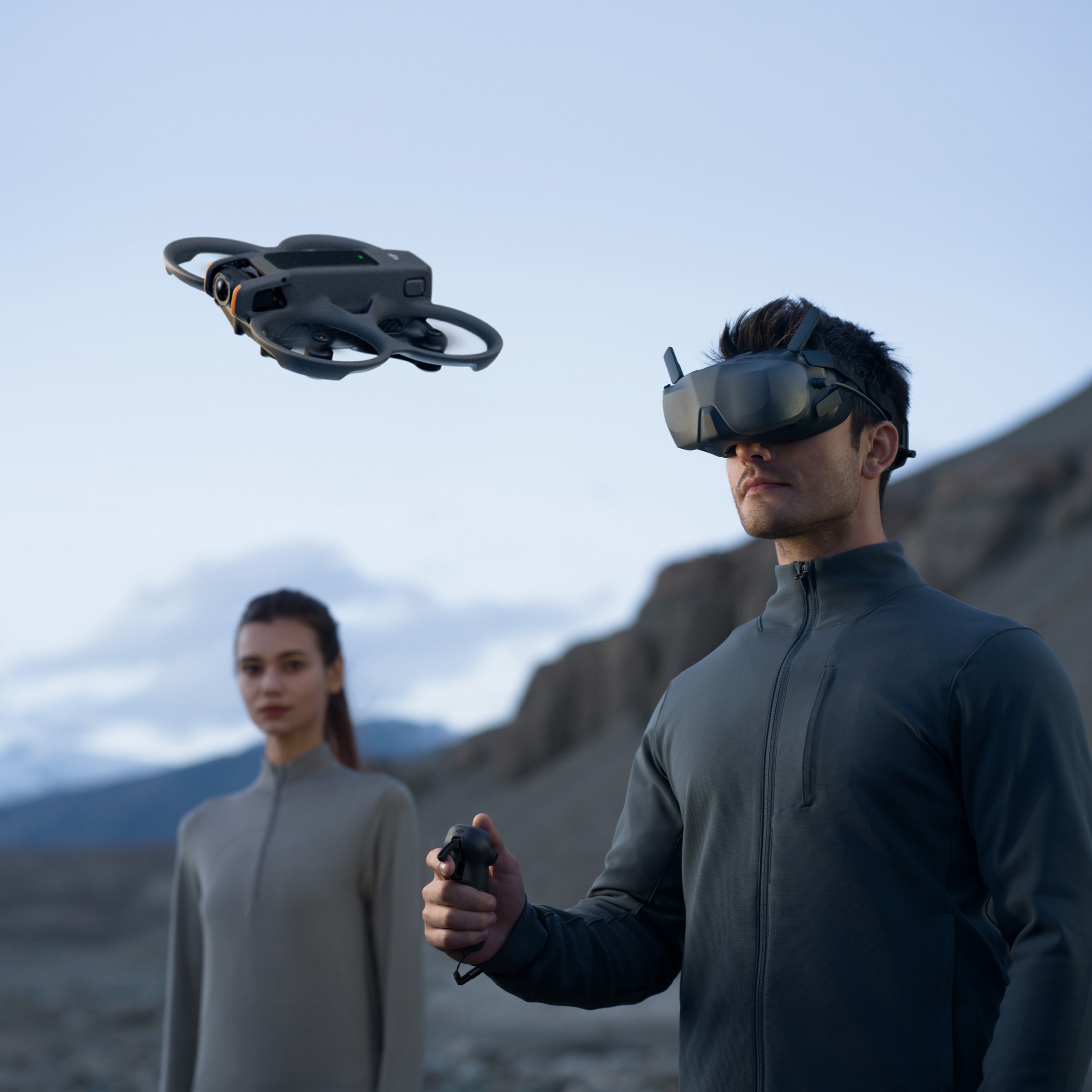 DJI Avata 2 Fly Smart Combo (3 Baterías) - Imagen 8