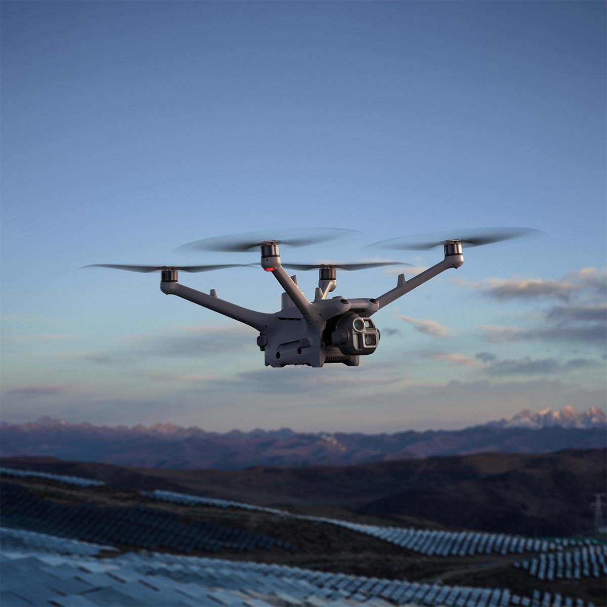 DJI Matrice 4D (DJI RC Plus 2 Enterprise) - Imagen 2