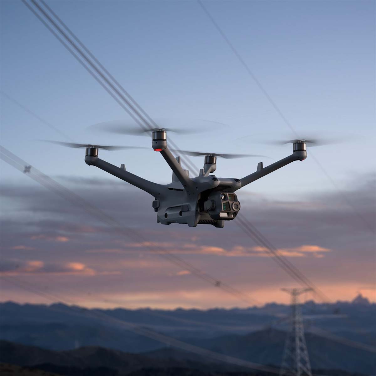 DJI Matrice 4TD (DJI RC Plus 2 Enterprise) - Imagen 2