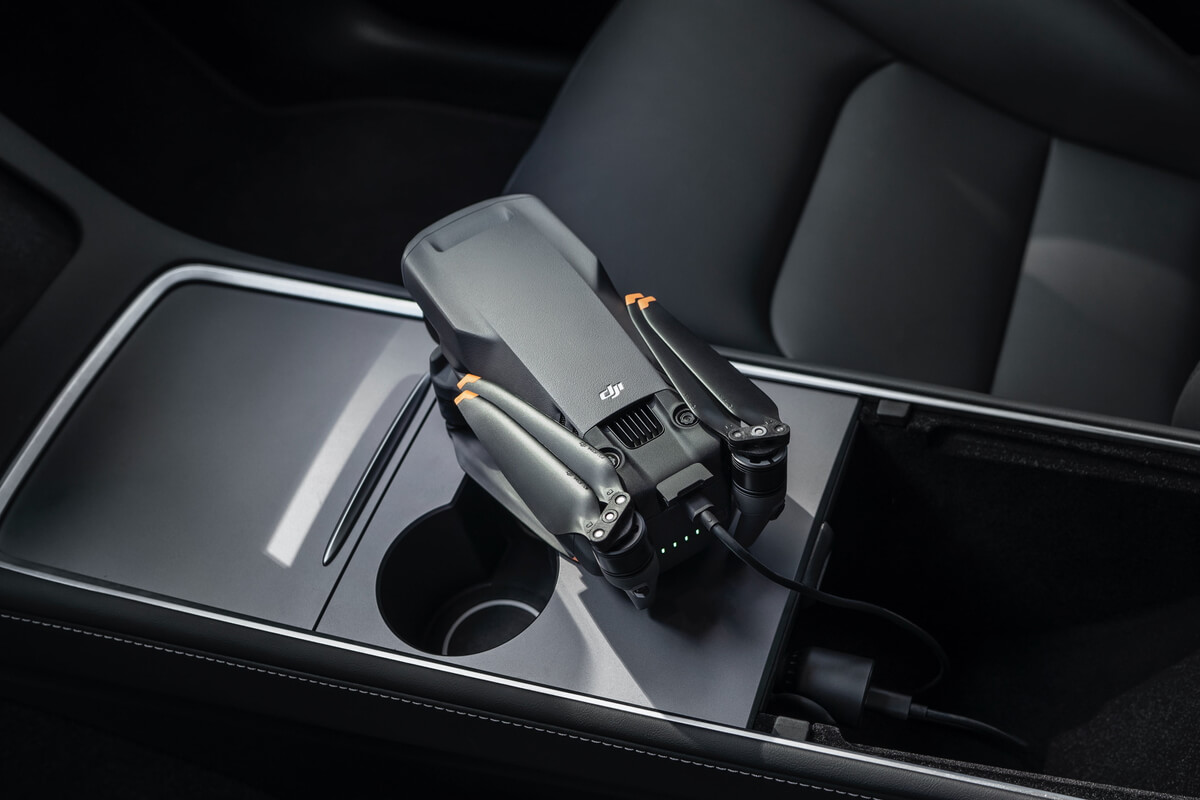 Cargador para Auto 65W DJI - Imagen 2