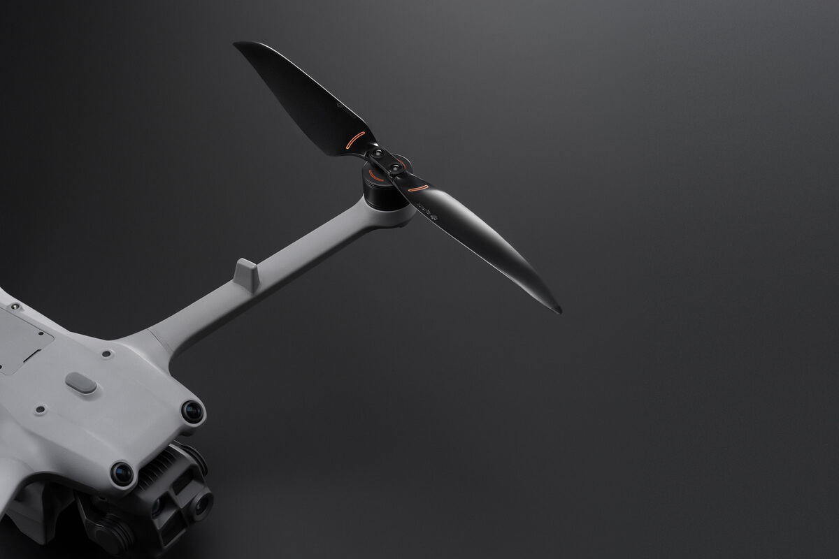 Hélices Anticongelantes de Bajo Ruido para Serie DJI Matrice 4D - Imagen 2